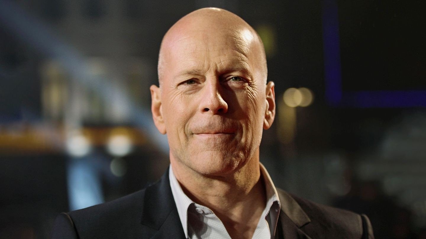 bruce-willis-diagnosed-with-aphasia-1440x8101.jpg