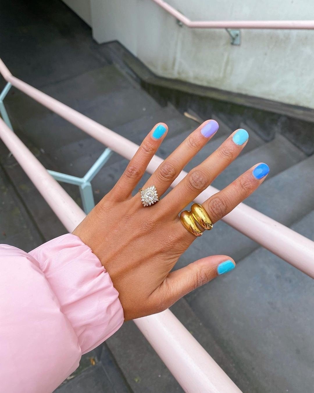 blue nails manicure