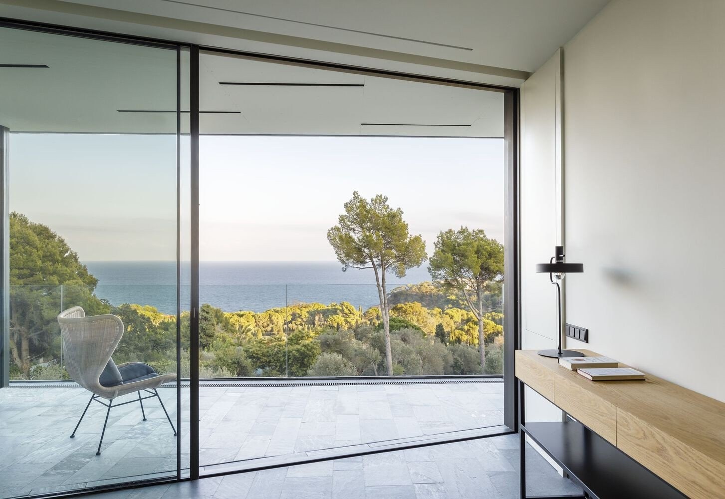 casa-feliz-en-begur-sala-ferusic-architects-27.jpg