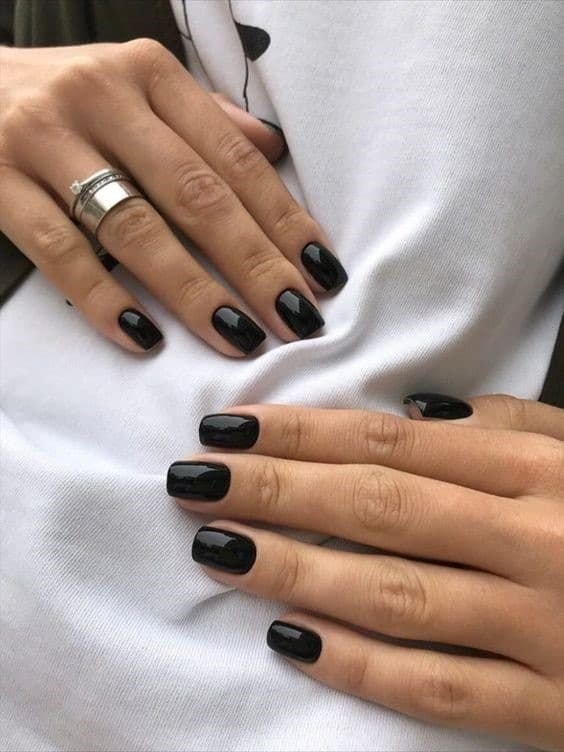 black-nails.jpg