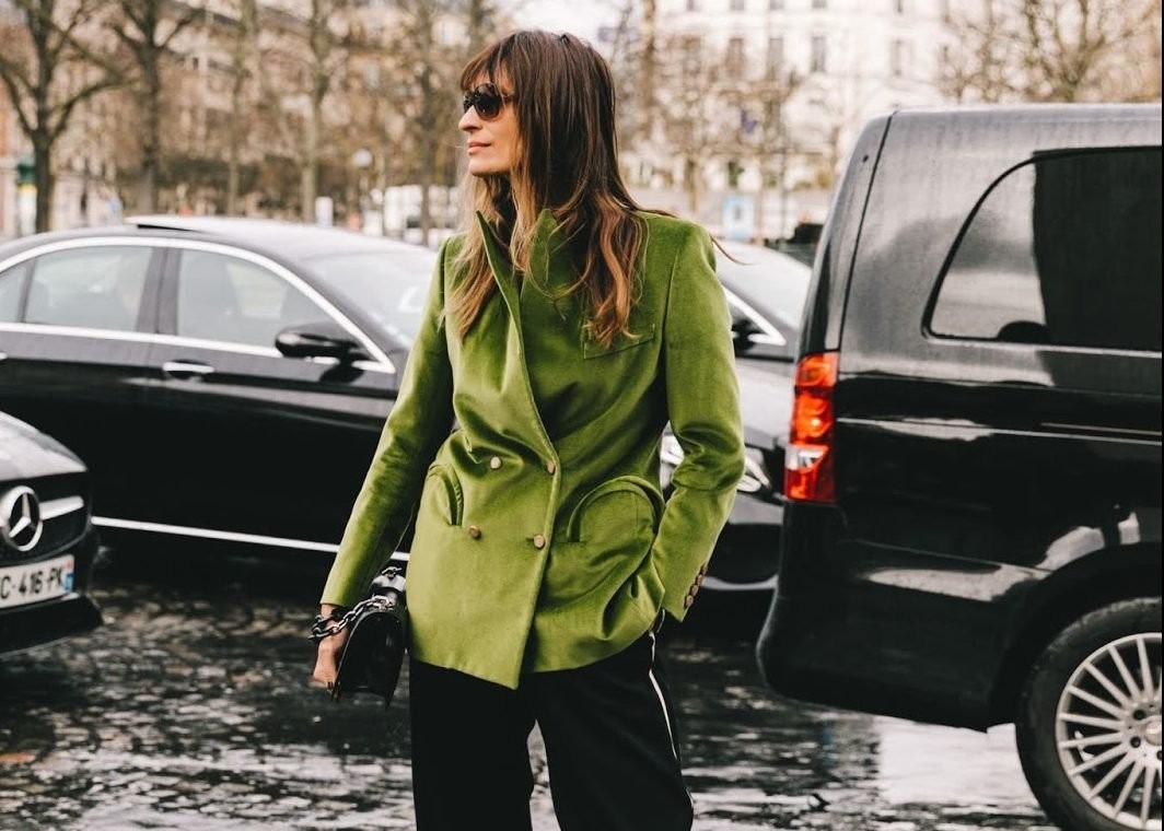 paris-fashion-week-shop-best-velvet-blazers-for-fall-winter-2019-street-style-via-collage-vintage-e1606912735986.jpg