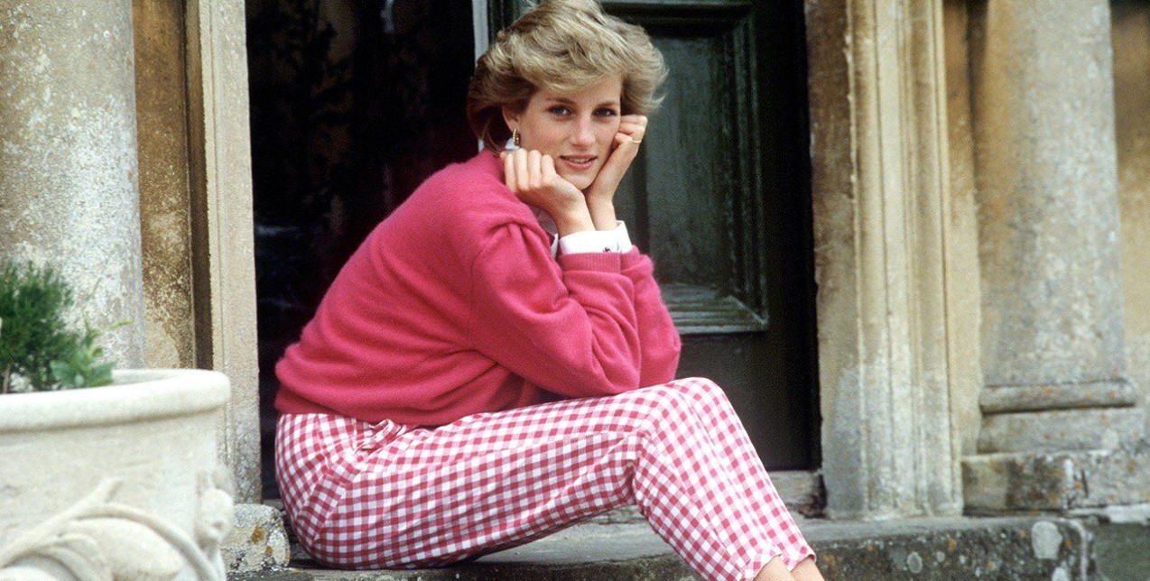 Οι 10 καλύτερες εμφανίσεις της πριγκίπισσας Diana που εμπνέουν ακόμη