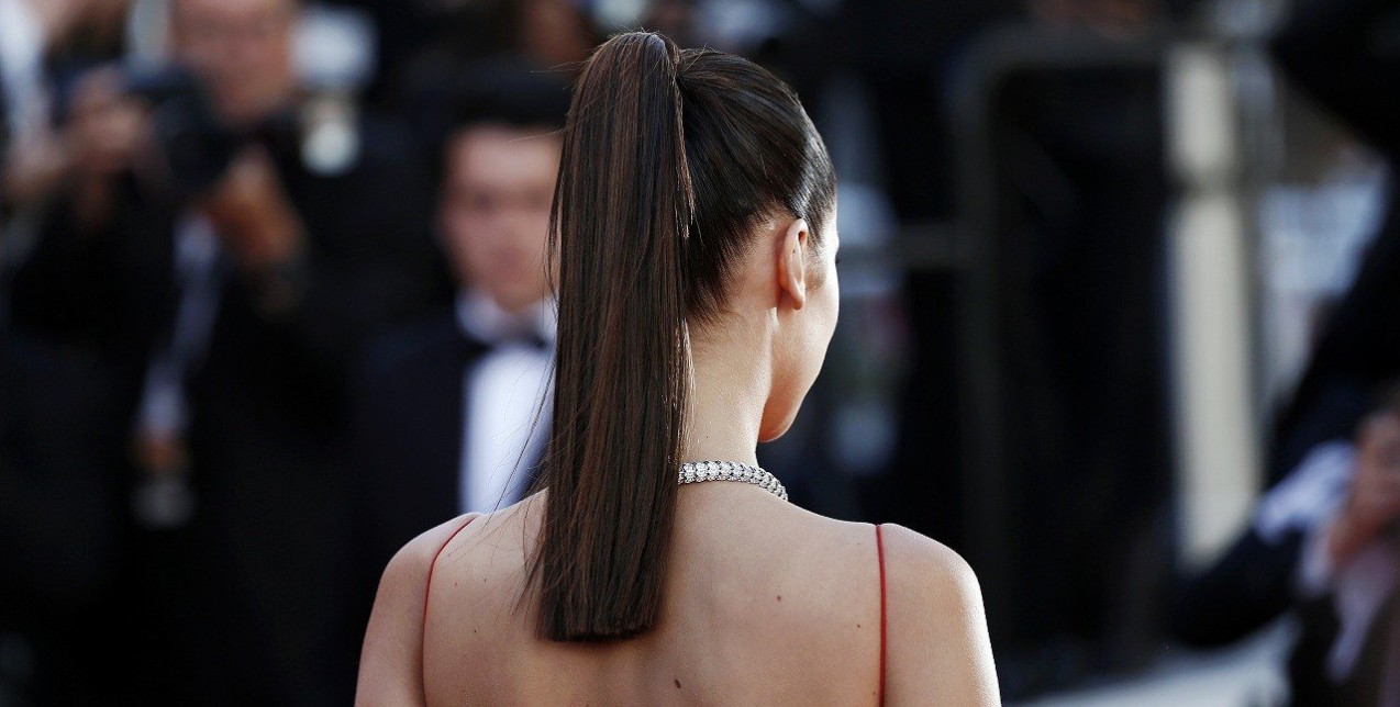 Αν έχετε λεπτά μαλλιά, δοκιμάστε αυτά τα ponytail tricks