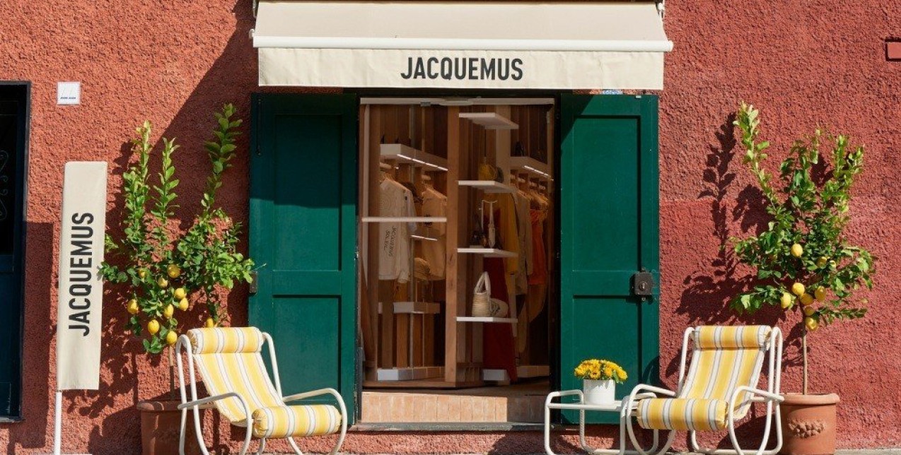 Jacquemus: Άνοιξε τις πύλες η πιο ντελικάτη pop-up boutique του στο Portofino 
