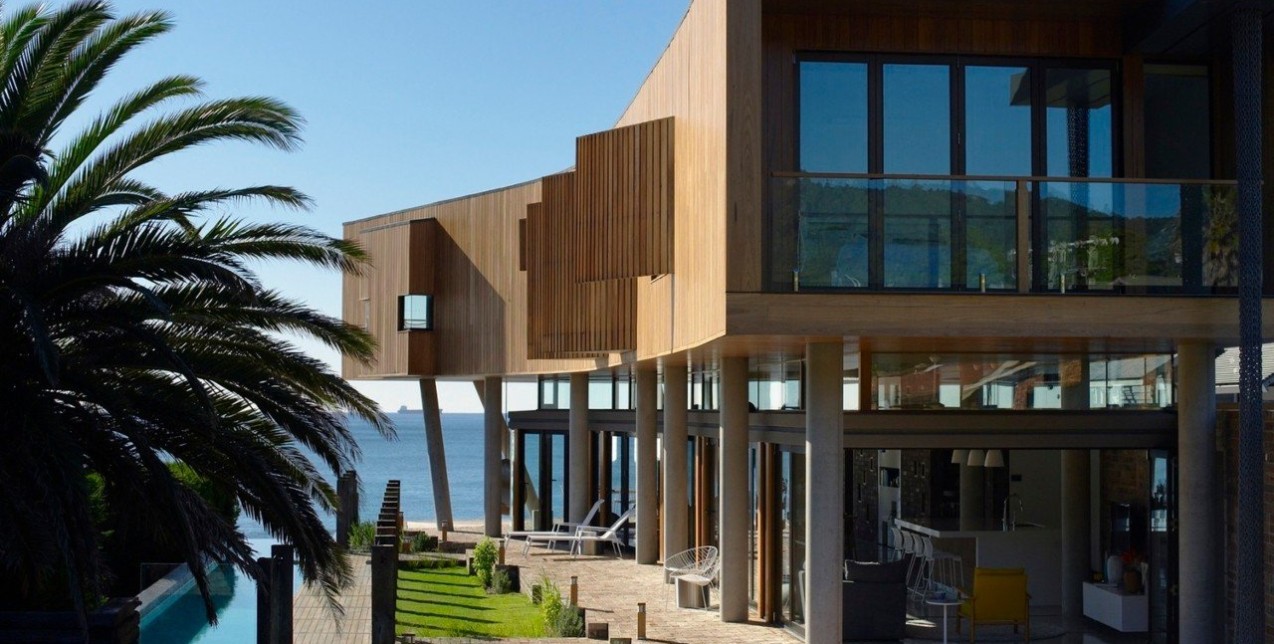  Το Austinmer Beach House στην Αυστραλία δημιουργεί τους δικούς του κανόνες για το καλοκαίρι 