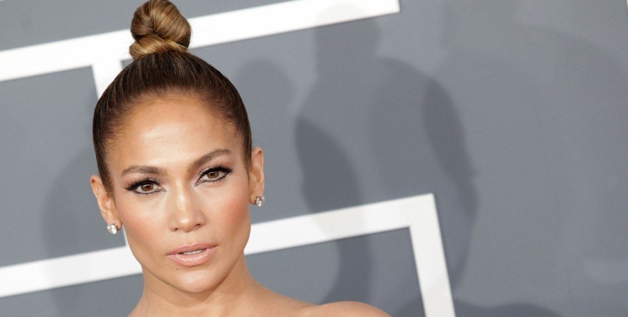Jennifer Lopez: Το διατροφικό πρόγραμμα που ακολουθεί στα 54 της 