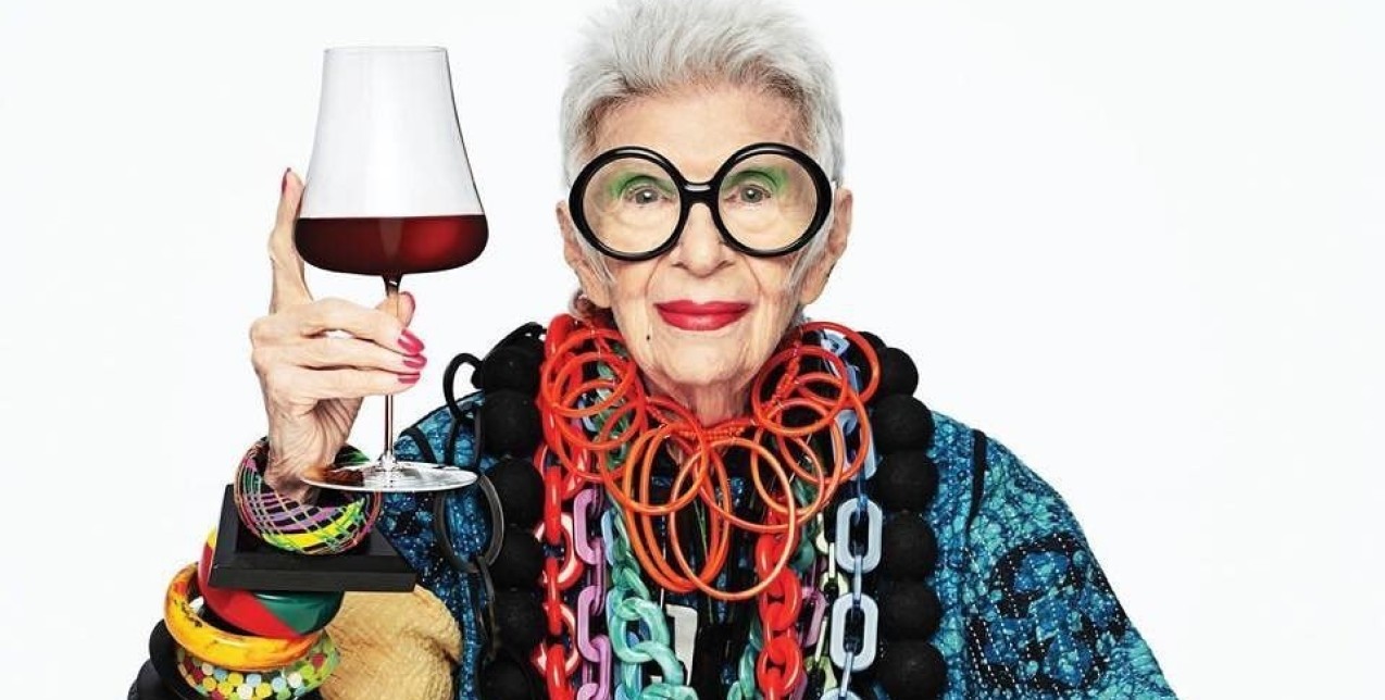 Happy birthday Iris Apfel: Στα 102 της, παραμένει πιο stylish απο ποτέ