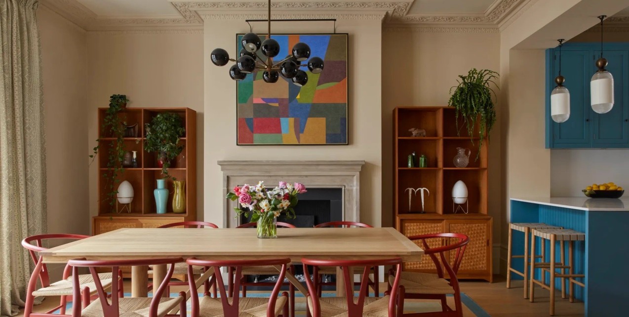 Πώς μια colorful οικογενειακή κατοικία στο Notting Hill ανακαινίστηκε μόλις σε 12 μήνες