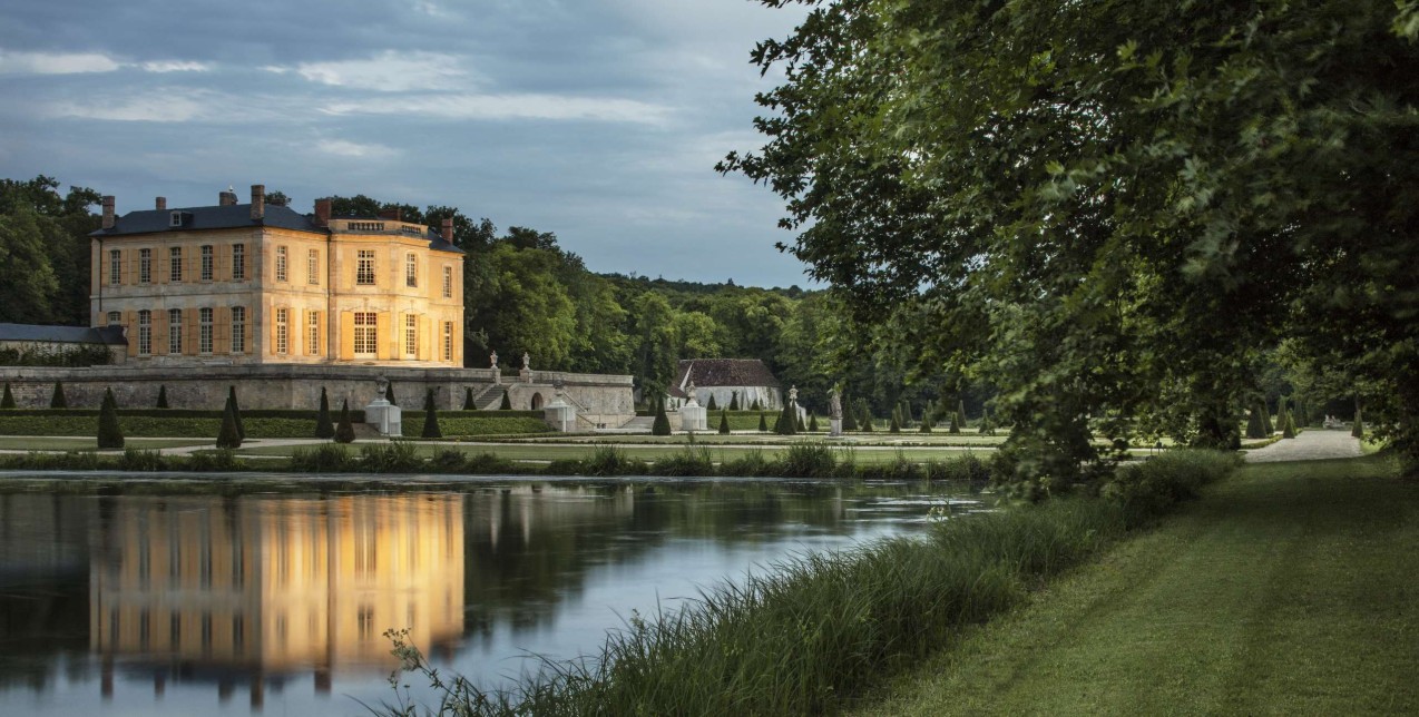 To μαγευτικό Chateau de Vilette στη Γαλλία ανανεώθηκε σε ένα παραμυθένιο μέρος 