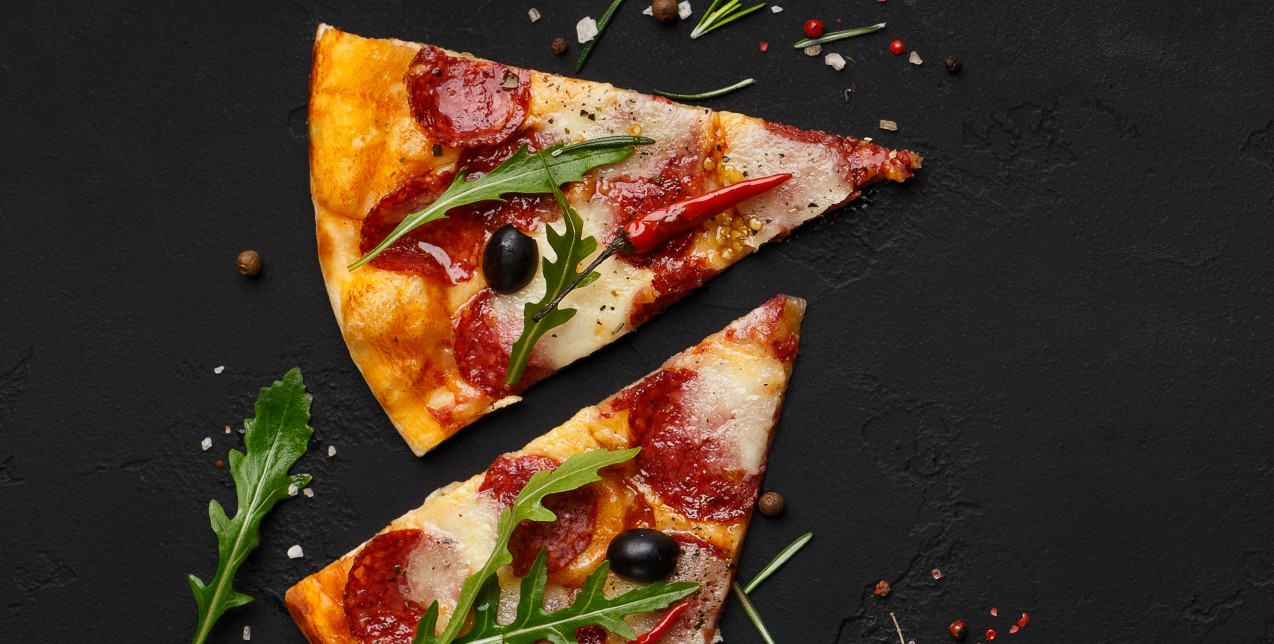 Pizza στο σπίτι; 3 εύκολες συνταγές που θα σας ξετρελάνουν 