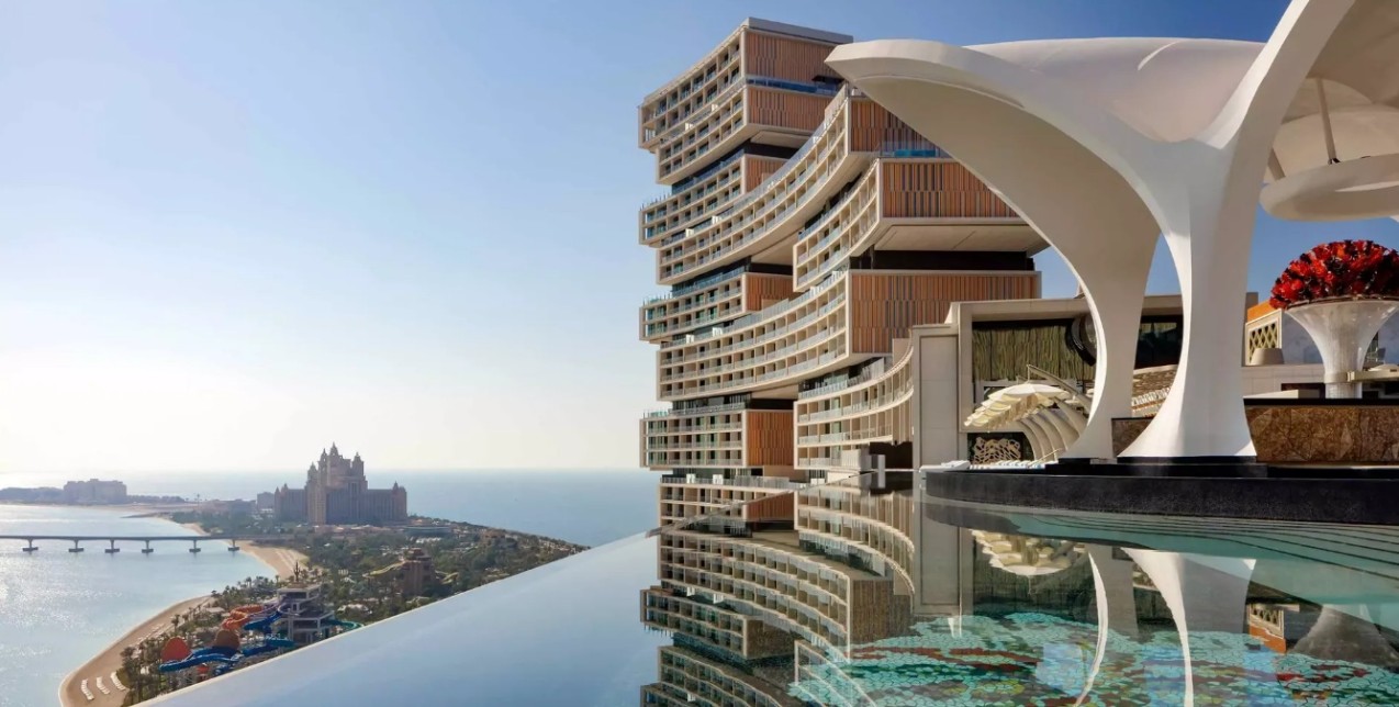 Atlantis The Royal: Tο εντυπωσιακό ξενοδοχείο στο Dubai με τα 17 εστιατόρια 