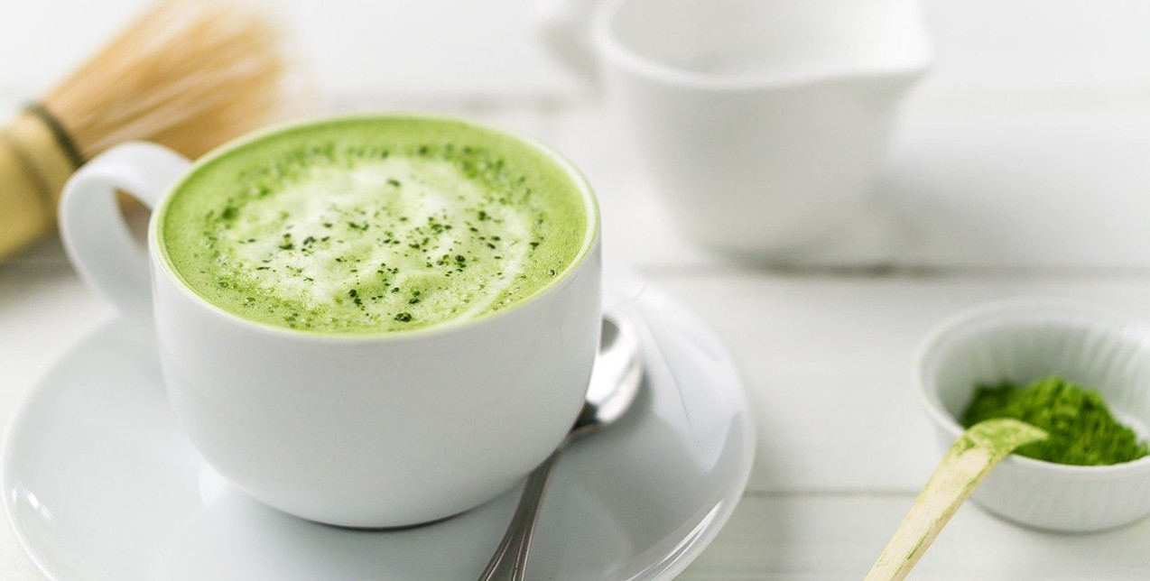Τα οφέλη του πράσινου τσαγιού Matcha και μια συνταγή για smoothie 