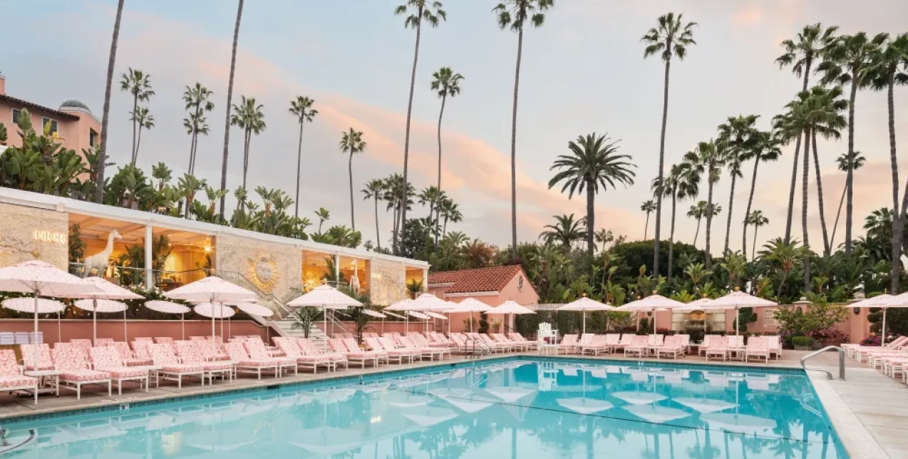 Το καλοκαιρινό Dior Pop-up μόλις προσγειώθηκε στο Beverly Hills Hotel του Los Angeles  