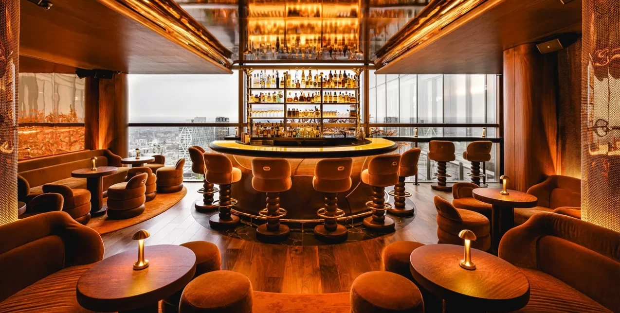 Το Samba Room είναι ένα καινοτόμο cocktail lounge στο Λονδίνο με βραζιλιάνικη ενέργεια