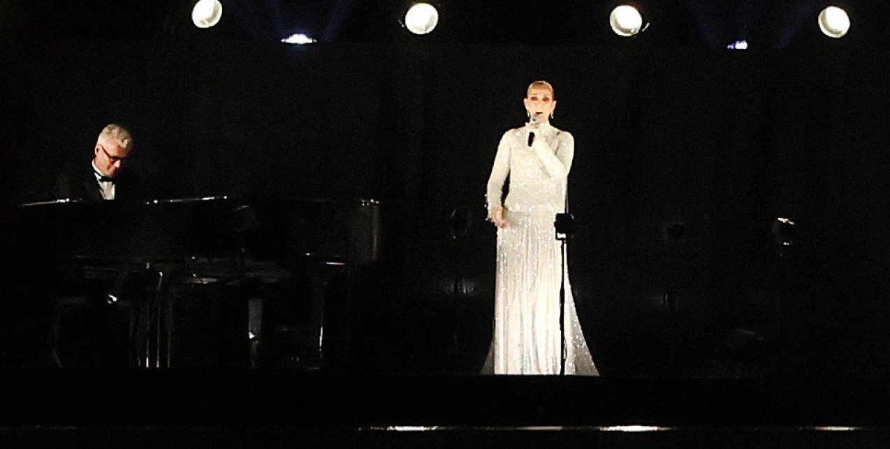 Το Dior φόρεμα της Céline Dion για την τελετή έναρξης των Ολυμπιακών Αγώνων χρειάστηκε πάνω από 1.000 ώρες για να φτιαχτεί