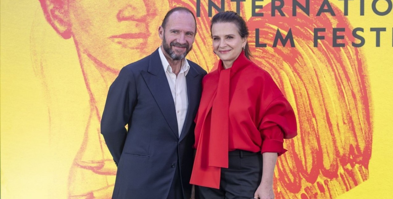 Juliette Binoche: Οι εμφανίσεις της που εντυπωσίασαν κατά τη διάρκεια του 65ου Φεστιβάλ Κινηματογράφου