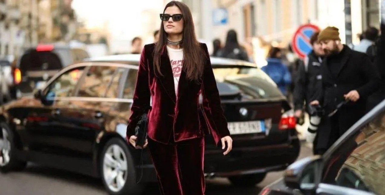 4+1 super luxe τρόποι να εντάξετε το βελούδο στα looks σας