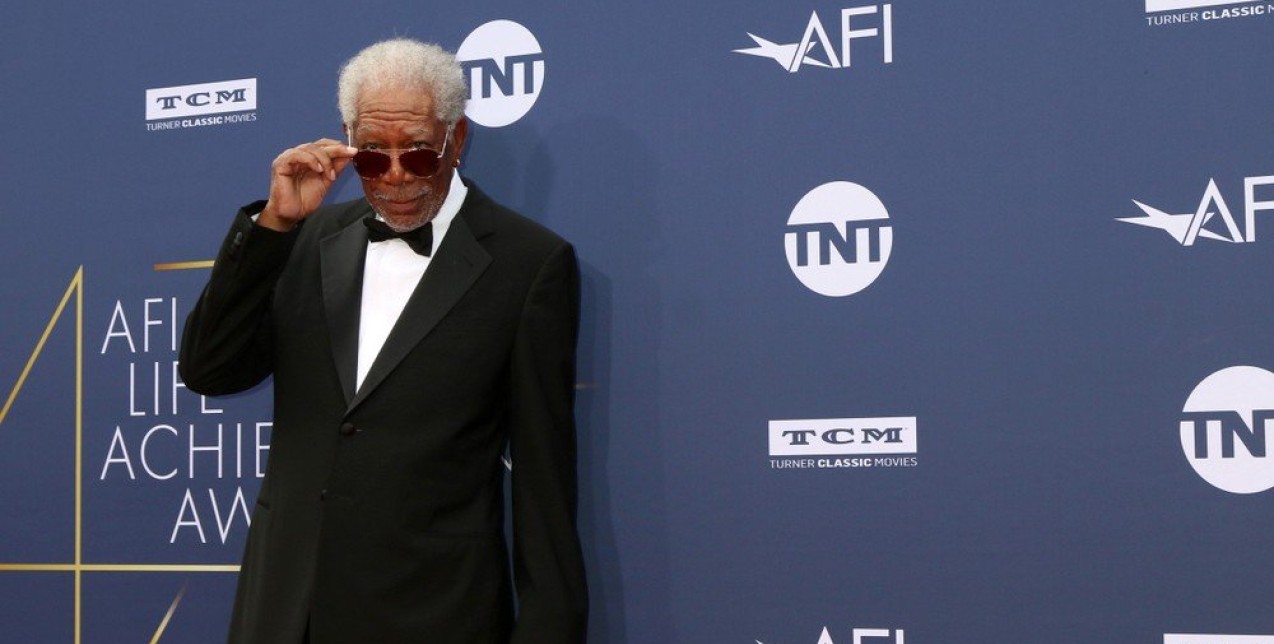 Ο Morgan Freeman αποθέωσε το Maestro του Χριστόφορου Παπακαλιάτη 