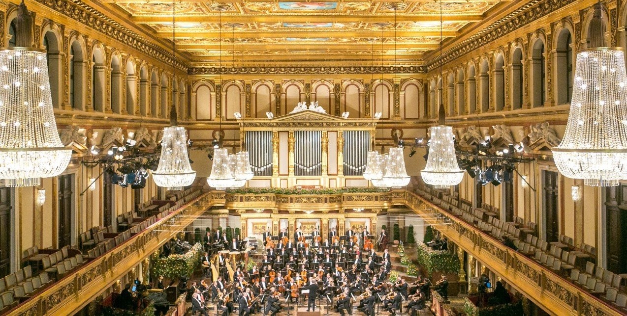 New Year's Concert: Ο Riccardo Muti πρωταγωνιστεί φέτος στη θρυλική Πρωτοχρονιάτικη Συναυλία της Βιέννης