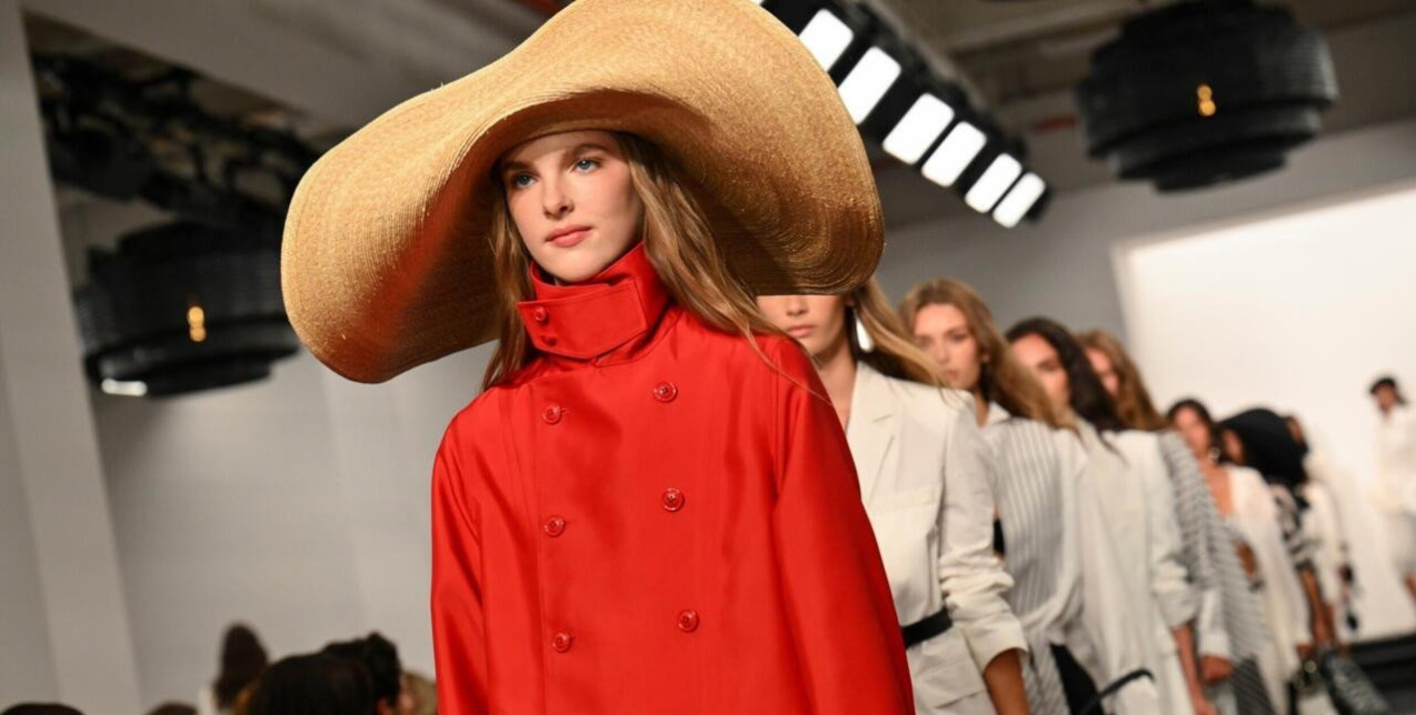 Η SS26 collection του Ralph Lauren ήταν η απόλυτη ισορροπία ανάμεσα στη δύναμη και τον αισθησιασμό