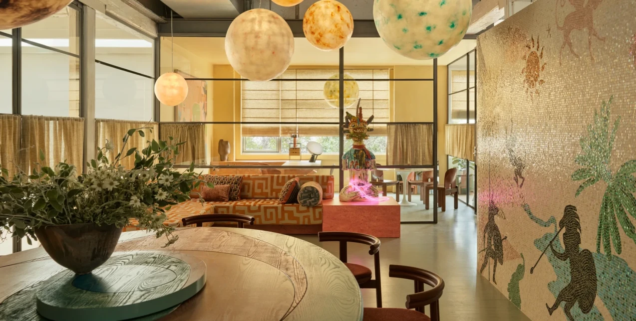 Με έμπνευση από τη μόδα, το ονειρικό Design Lab της Alémais στο Σίδνεϊ μεταμορφώνει τους εσωτερικούς χώρους των γραφείων