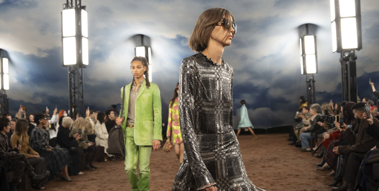 Η νέα SS26 συλλογή της Burberry ήταν η απόλυτη επιστροφή στης ρίζες του οίκου
