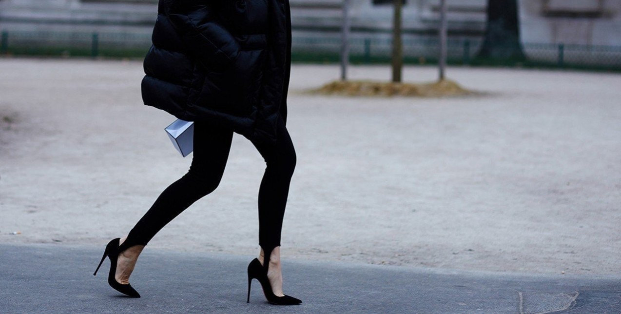 Έτσι θα αποκτήσετε τα πιο καλλίγραμμα πόδια ever που θα αναδείξουν τα γιορτινά σας outfits