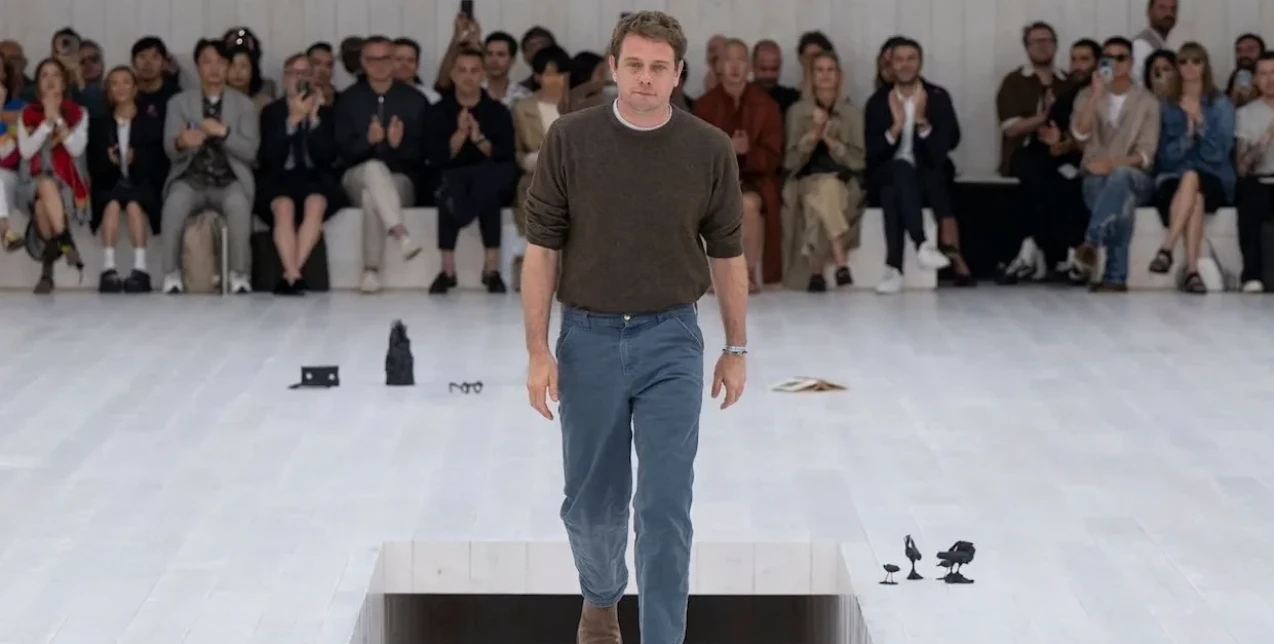 British Fashion Award: O Jonathan Anderson κατέκτησε για τρίτη συνεχόμενη χρονιά τον τίτλο του Designer Of The Year