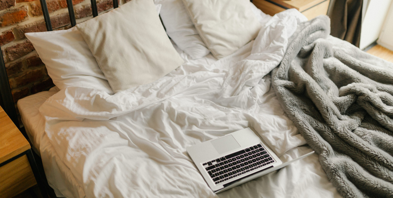 Bed Rotting: Η απάντηση της νέας γενιάς στην πίεση της καθημερινότητας