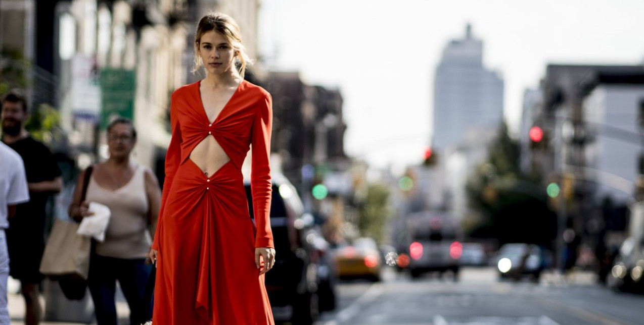 Πώς θα φορέσετε το κόκκινο - το απόλυτο color trend - τις πιο γιορτινές ημέρες