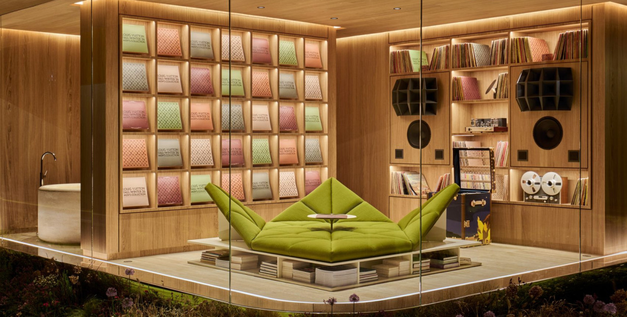 Όταν η μόδα γίνεται... σπίτι: Ο Pharrell Williams και ο οίκος Louis Vuitton επαναπροσδιόρισαν την εμπειρία ενός catwalk