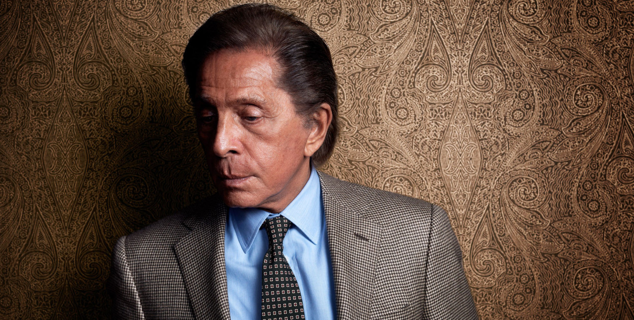 Ο θρυλικός σχεδιαστής Valentino Garavani έφυγε από τη ζωή σε ηλικία 93 ετών