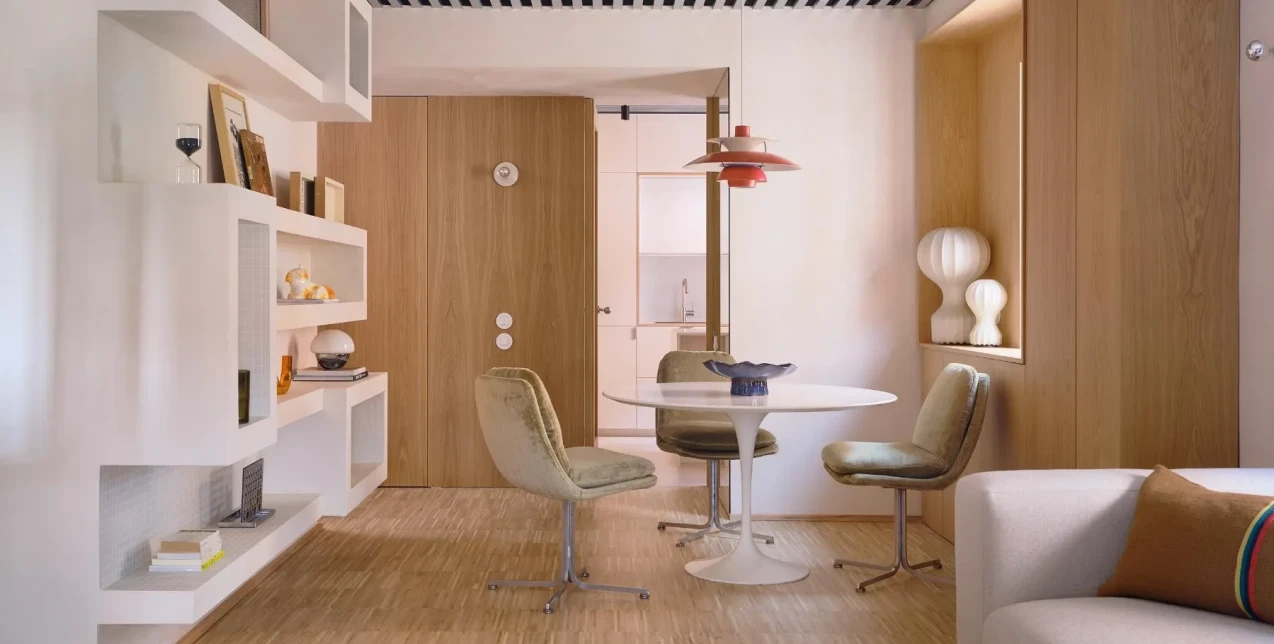 Ένα διαμέρισμα της δεκαετίας του 1960 στη Μαδρίτη ανατρέπει τις προσδοκίες