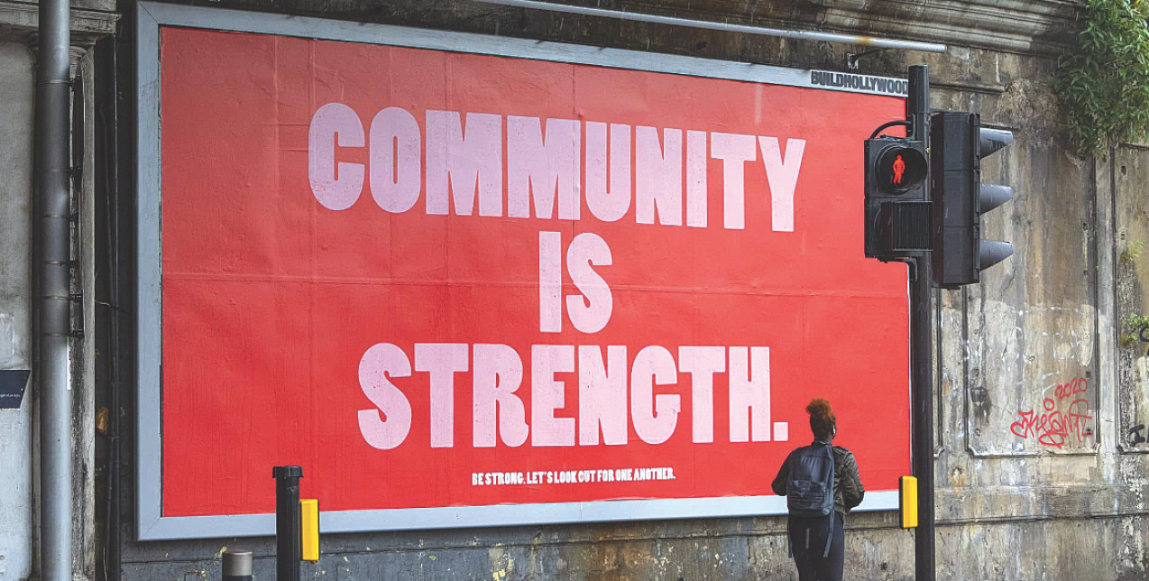 The Year of Giving Back: Στρέφουμε το βλέμμα εκεί όπου υπάρχει ουσία και φωτίζουμε τη δύναμη της κοινωνικής συνεισφοράς