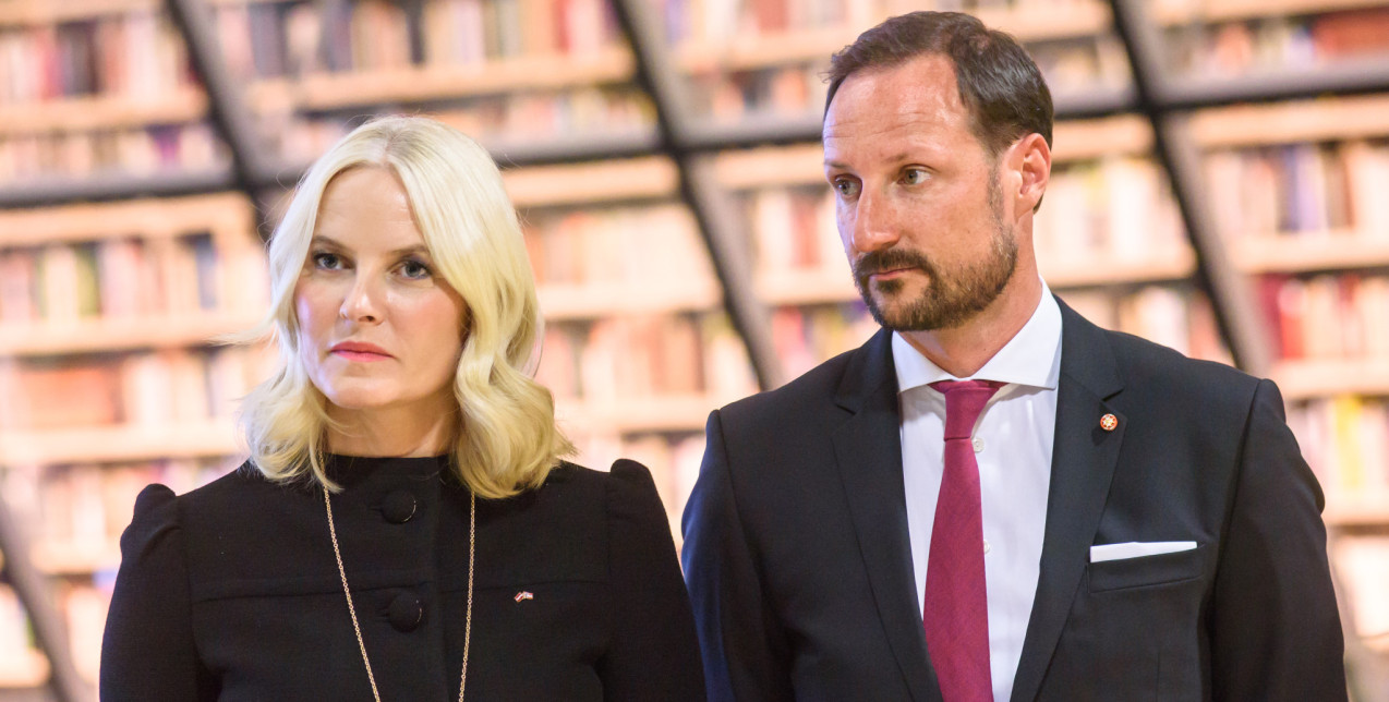 Σκάνδαλο Epstein: Πώς εμπλέκεται ακόμη και η βασιλική οικογένεια της Νορβηγίας στην υπόθεση;