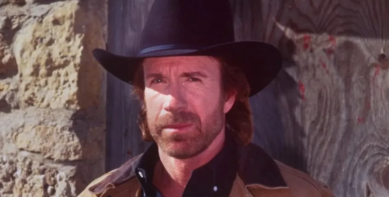 Έφυγε από τη ζωή ο Chuck Norris σε ηλικία 86 ετών