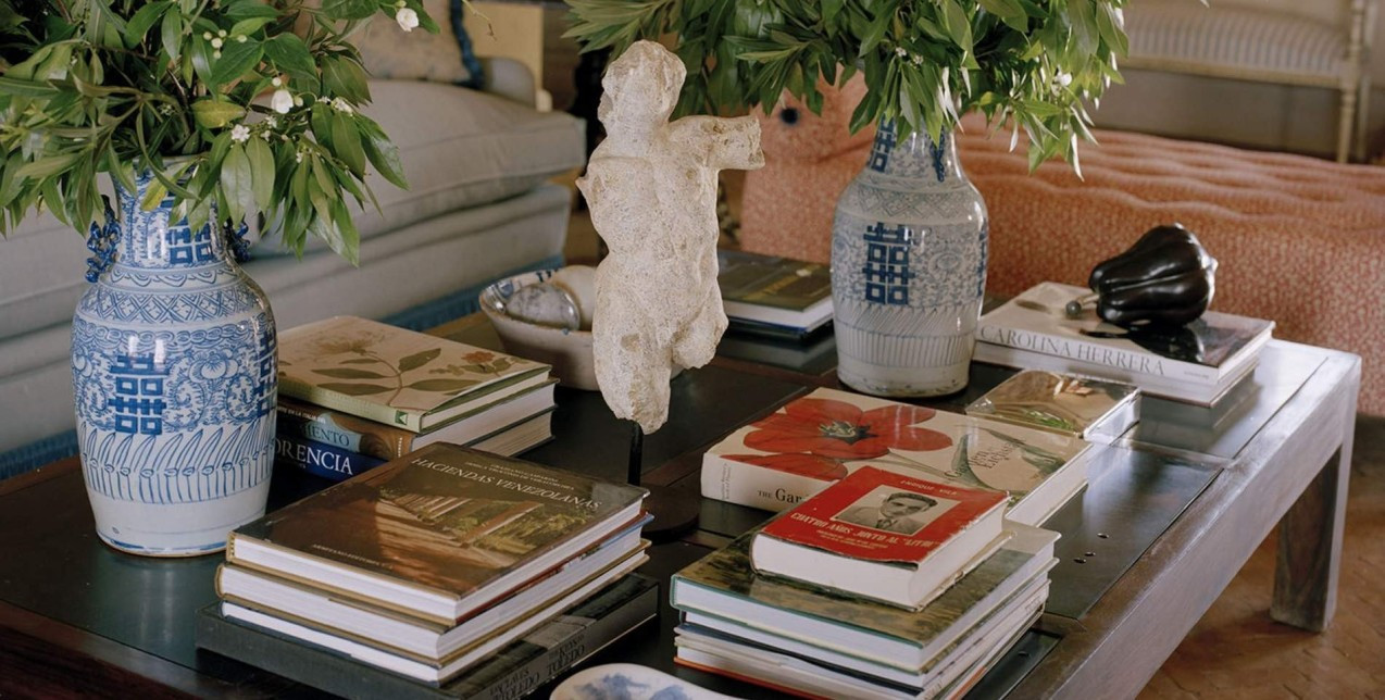 Elevated Living: Τα 5 νέα table books που θα ανανεώσουν με μια κίνηση το σαλόνι σας