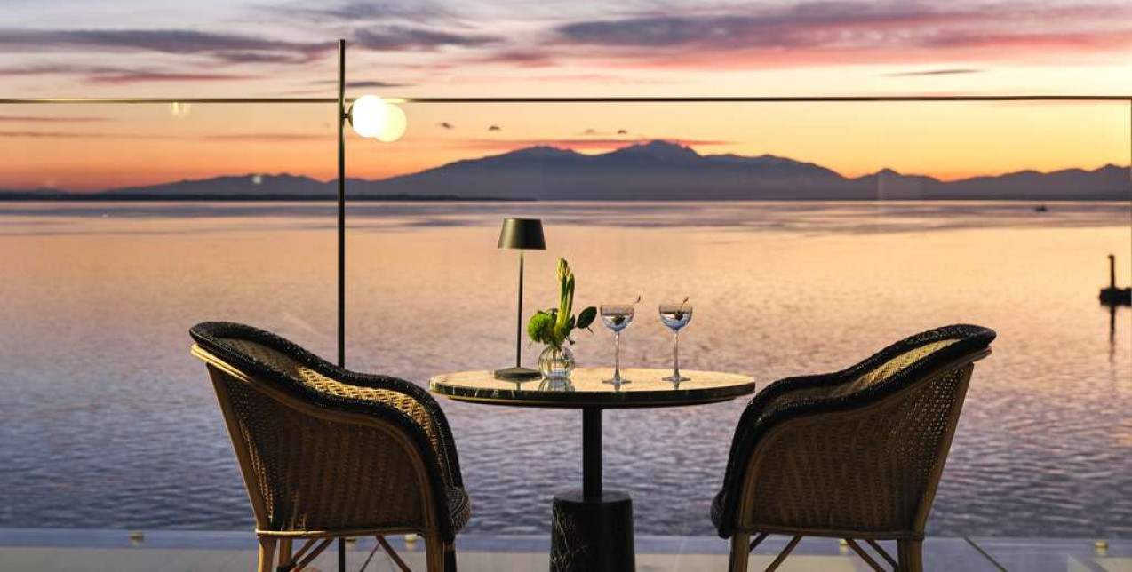 Η ιδανική έξοδος έχει άρωμα άνοιξης, signature cocktails εμπνευσμένα από τη Θεσσαλονίκη και την πιο υπέροχη θέα