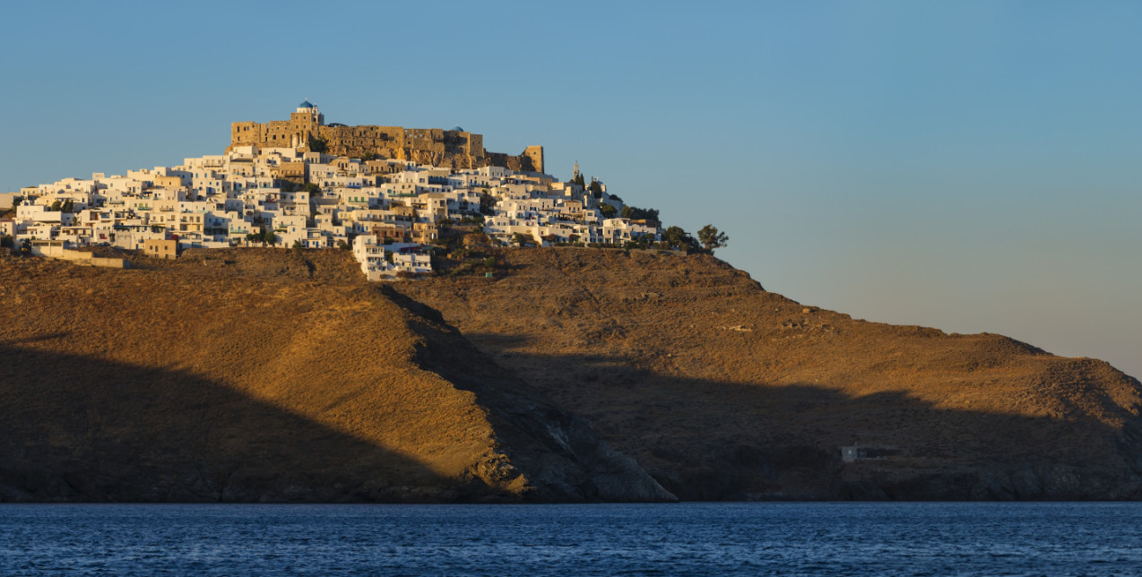 Αυτό το ελληνικό νησί φιγουράρει στην κορυφή της λίστας με τα καλύτερα μέρη του κόσμου