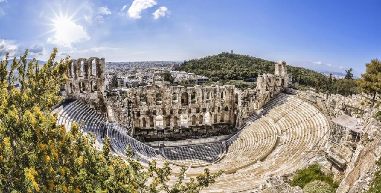 Οι 4 παραστάσεις στην Αθήνα που δεν πρέπει να χάσετε τον Αύγουστο