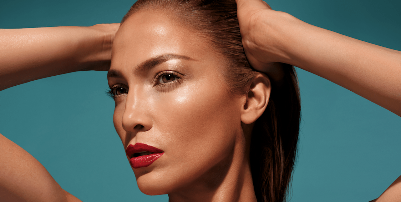 Τα 6 makeup βήματα που ακολουθεί η Jennifer Lopez και λάμπει πάντα 