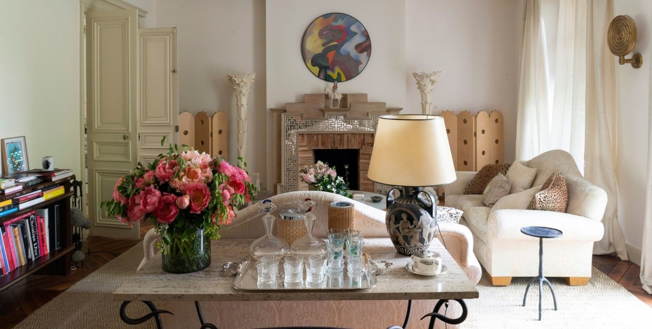 Interior goals: Ένα υπέροχο διαμέρισμα στο Παρίσι συνδυάζει φινέτσα και μοντέρνα αισθητική