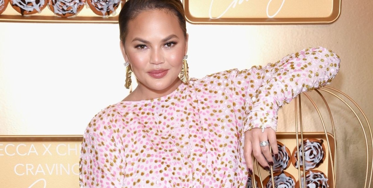 Αυτό είναι το αγαπημένο υγιεινό γεύμα της Chrissy Teigen