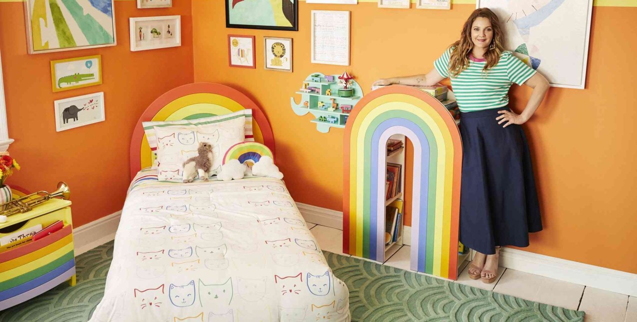 Η Drew Barrymore μόλις λάνσαρε μια décor συλλογή για παιδιά και είναι απίθανη