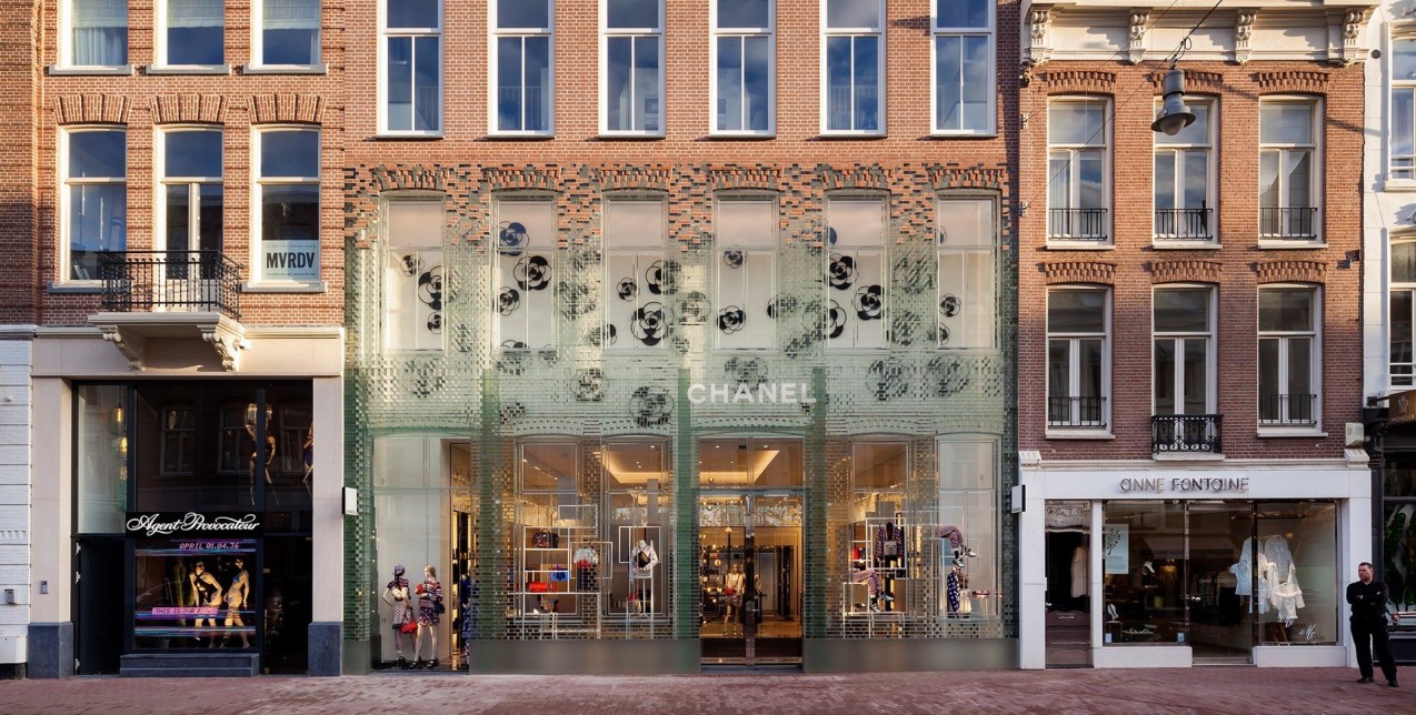 Η boutique της Chanel στο Άμστερνταμ είναι ένα αριστούργημα αρχιτεκτονικής 