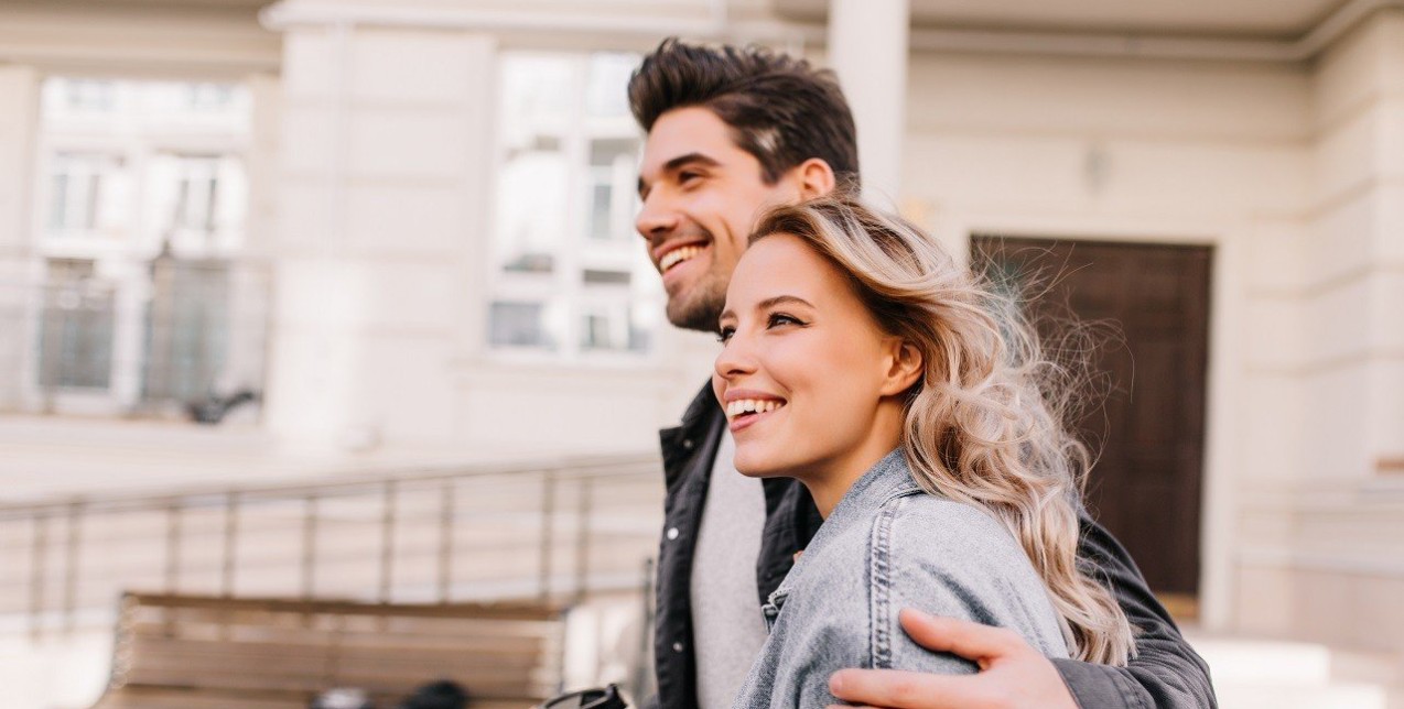 6 πράγματα που πρέπει να γνωρίζετε πριν βγείτε ραντεβού με έναν εσωστρεφή άντρα 
