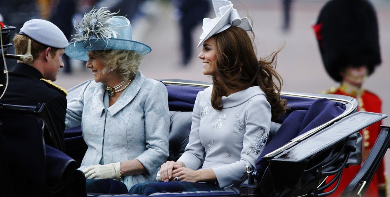 5 κομμάτια που δε θα δείτε ποτέ τις royals να φοράνε