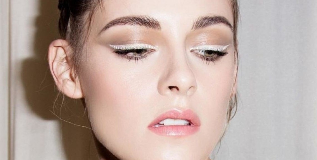 Πώς να φορέσετε το λευκό eyeliner, μία από τις μεγαλύτερες makeup τάσεις 