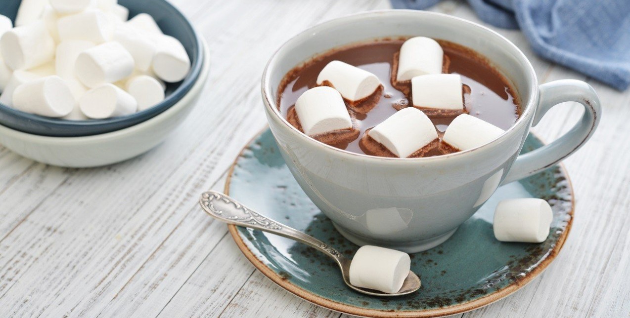 5 απολαυστικές συνταγές hot chocolate που θα σας κρατήσουν ζεστούς όλο τον χειμώνα 
