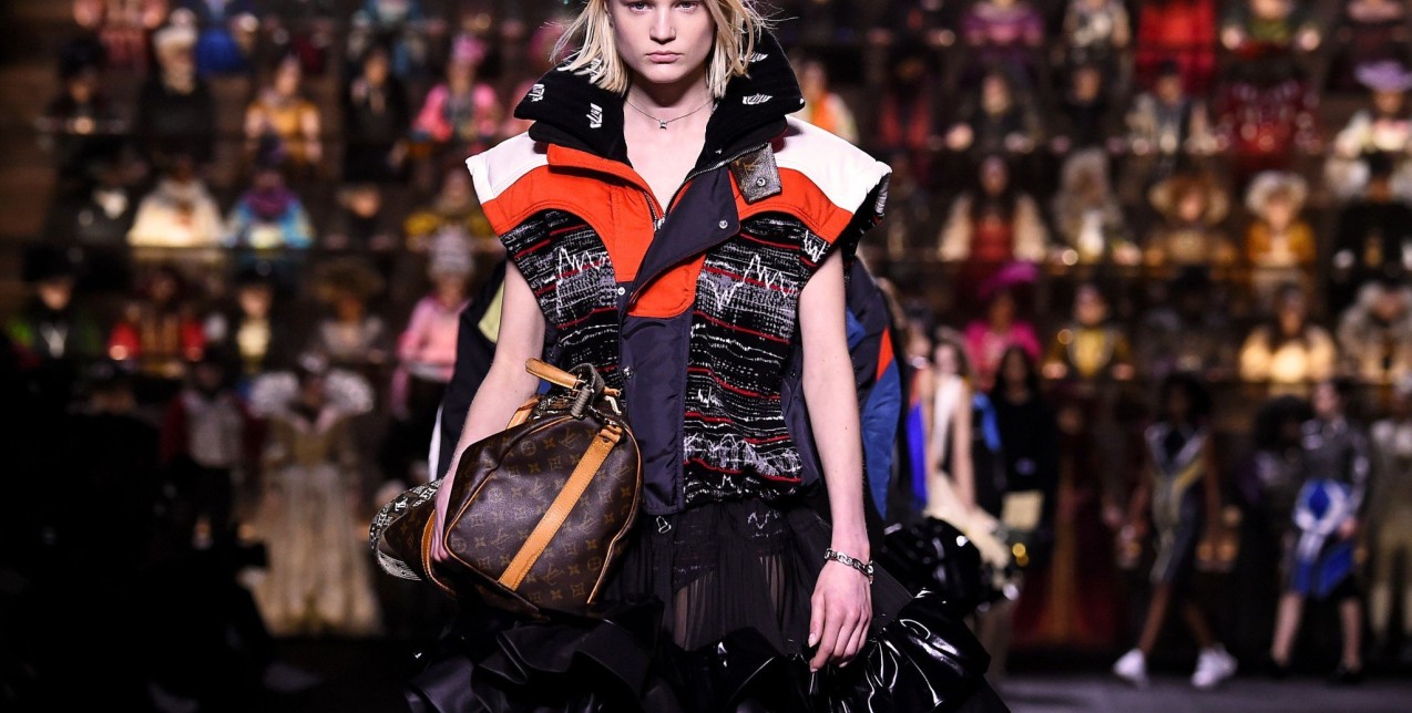 Πώς ο οίκος Louis Vuitton & άλλα γνωστά γαλλικά fashion brands συμβάλλουν στη «μάχη» κατά του κορωνοϊού 